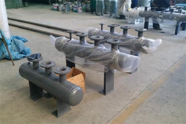 开鲁开鲁开鲁蒸汽分气缸7.jpeg